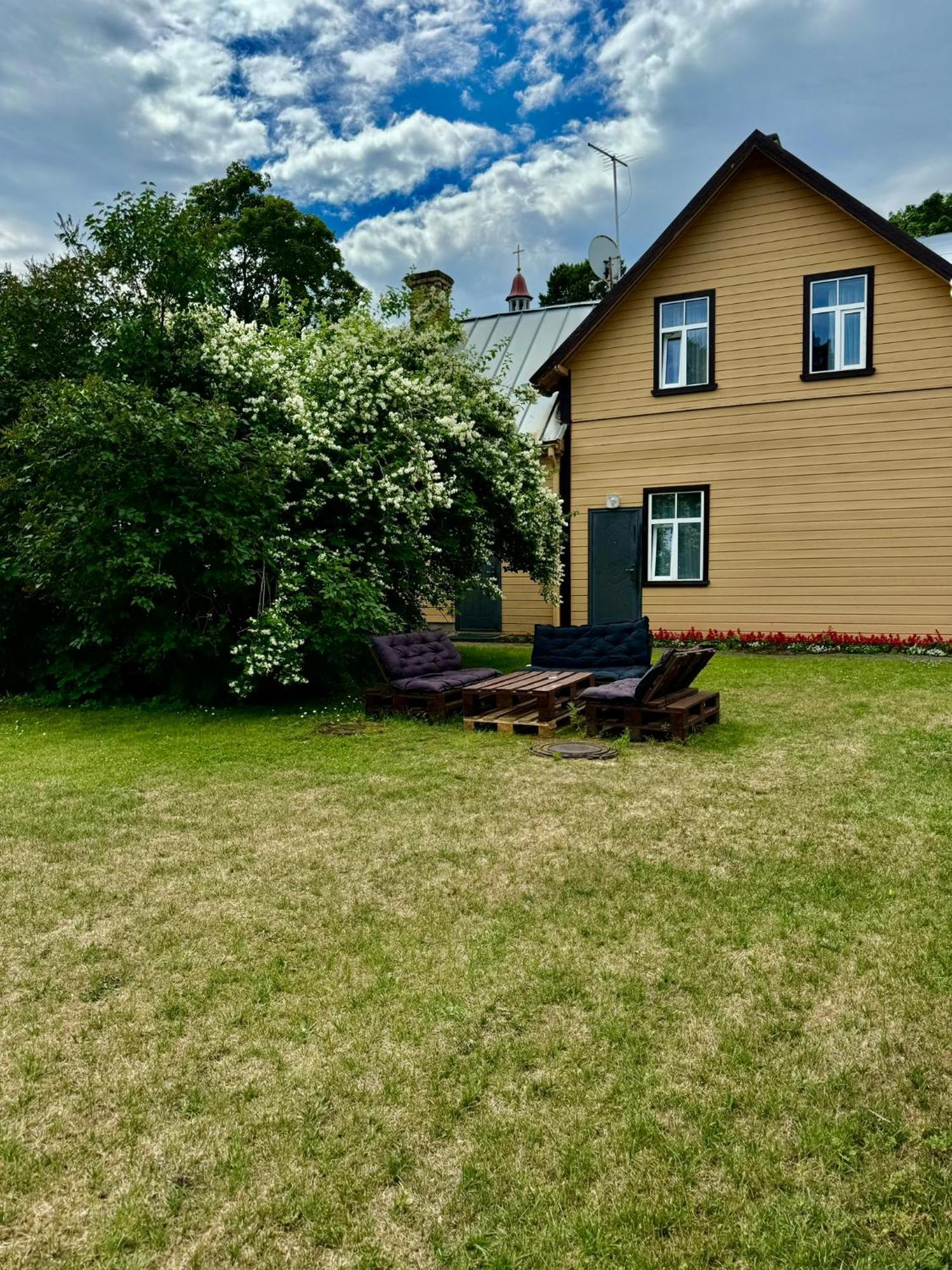 Sunrise Apartments Jūrkalne Extérieur photo