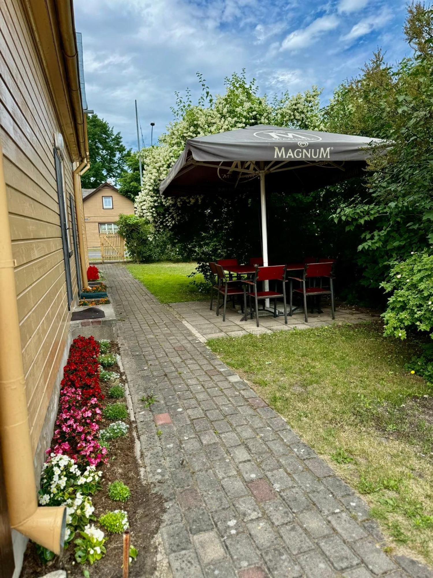 Sunrise Apartments Jūrkalne Extérieur photo